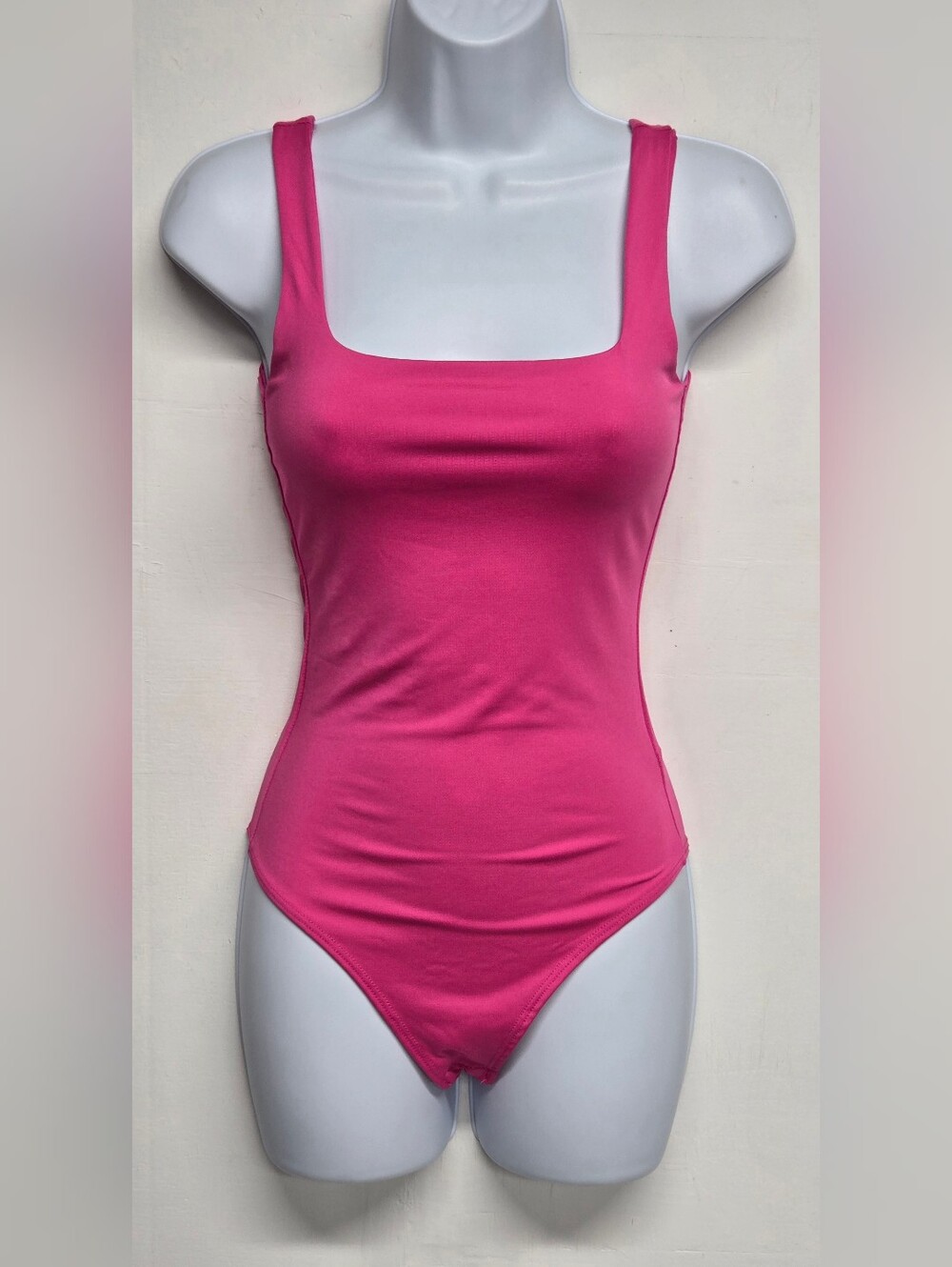 Live In The Moment XS Pink Bodysuit Sleeveless Snaps Stretch